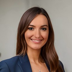 Dr. Eva Lassey, PT, DPT